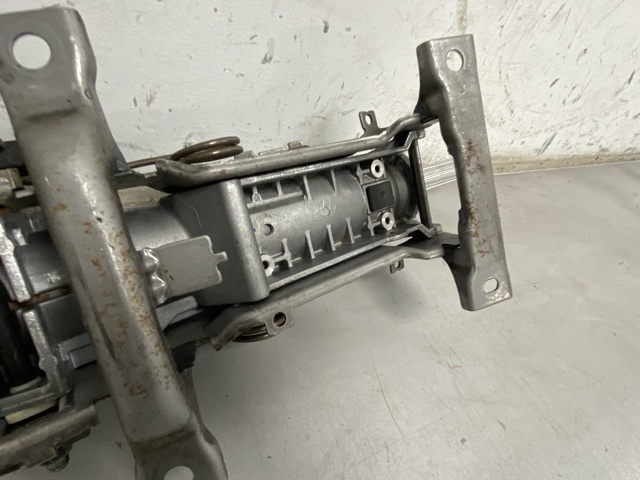 Колонка рульова 8W0419502F VAG