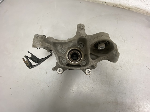 Цапфа поворотного кулака 8W0505432Q VAG