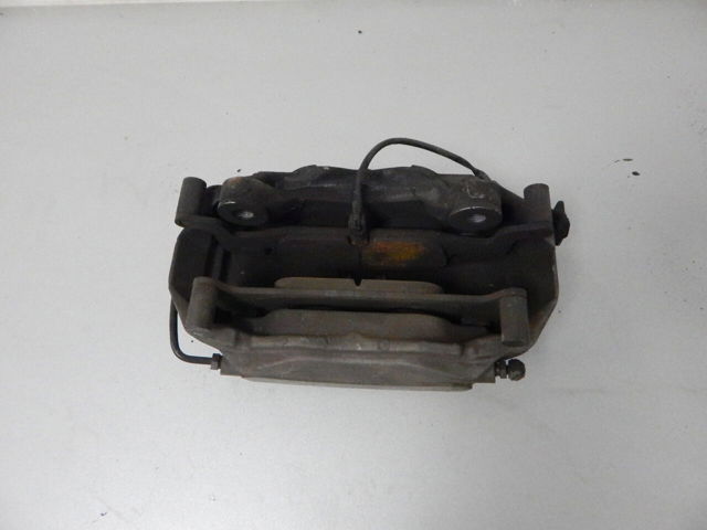 Супорт тормзной 8W0615107C VAG