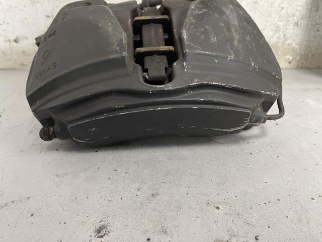 Супорт тормзной 8W0615107E VAG