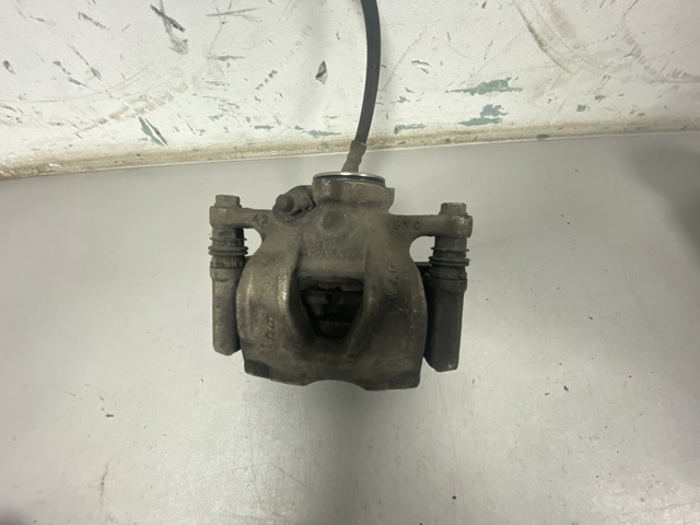 Супорт гальмівний задній правий 8W0615404A VAG