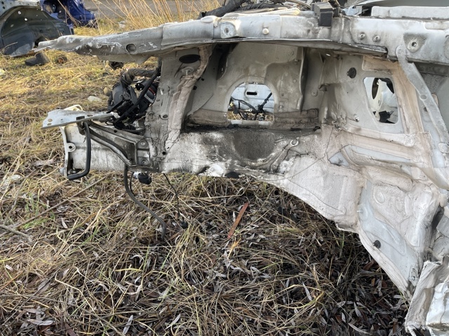 Лонжерон рами передній лівий 8W0803103A VAG
