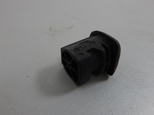 Накладка ручки дверей 8W0837167 VAG