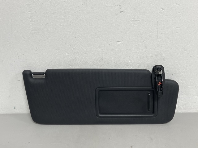 Козирок сонцезахисний автомобіля 8W0857552AM7C0 VAG