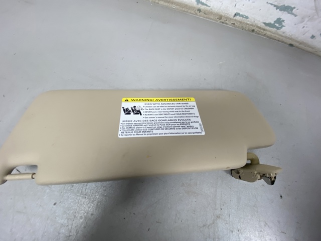 Козирок 8W0857552AMRS8 VAG
