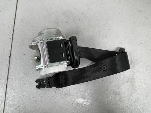 Пасок безпеки задній правий 8W0857806B VAG