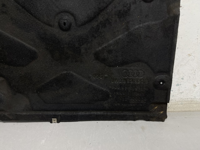 Захист двигуна задній 8W0863822B VAG