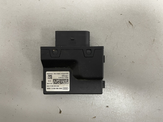 Модуль керування (ЕБУ) паливного насосу 8W0906093G VAG