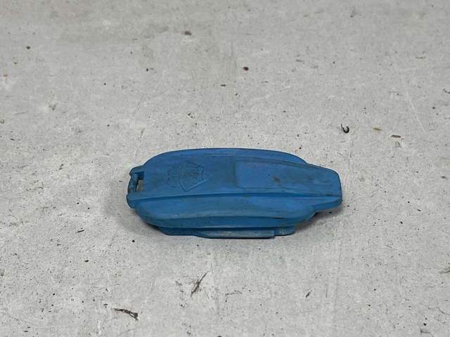 Кришка бачка омивача 8W0955455B VAG