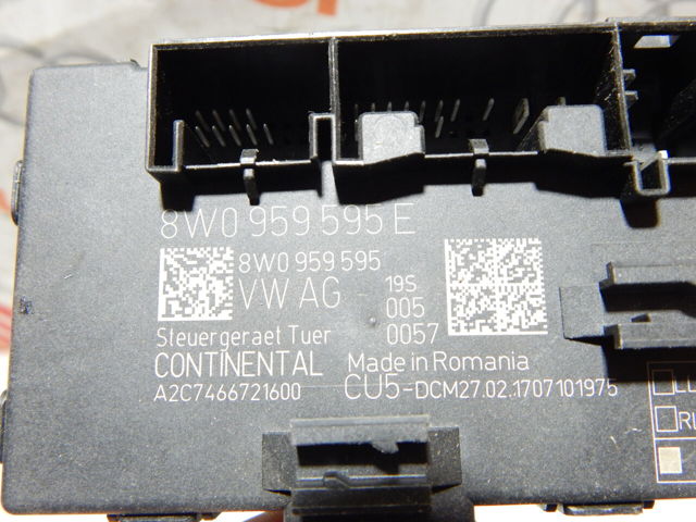 Блок комфорту задніх дверей 8W0959595E VAG