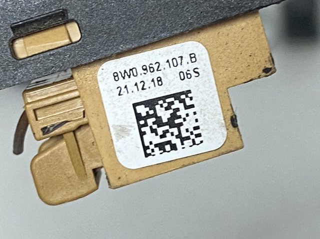 Вимикач центрального замка 8W0962107B VAG
