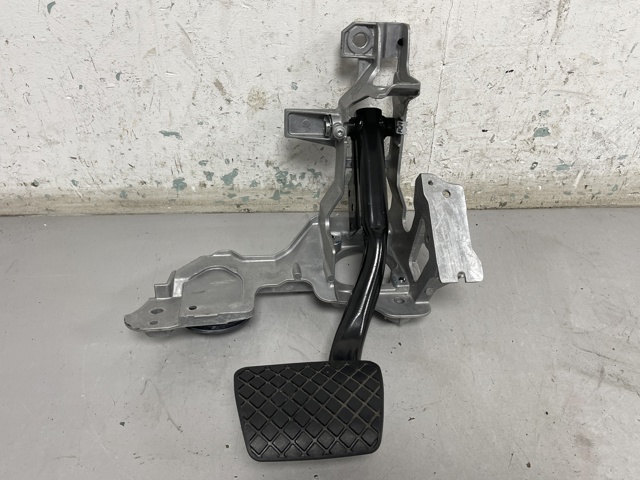 Педаль гальма 8W1723140B VAG