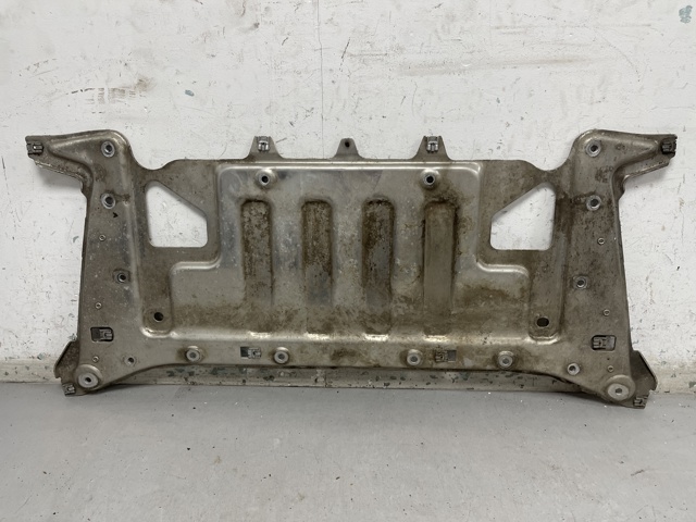 Підсилювач переднього підрамника 9J1407129F PORSCHE