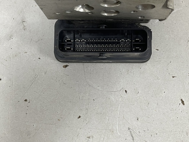9J1614095KY Porsche