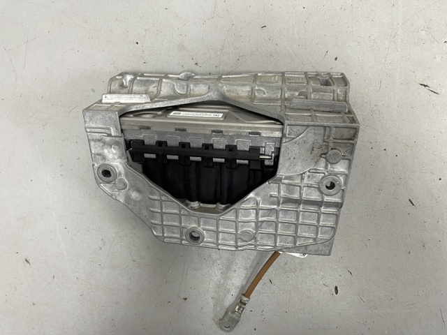 Електропідігрівач охолоджуючої рідини A0008355003 MERCEDES