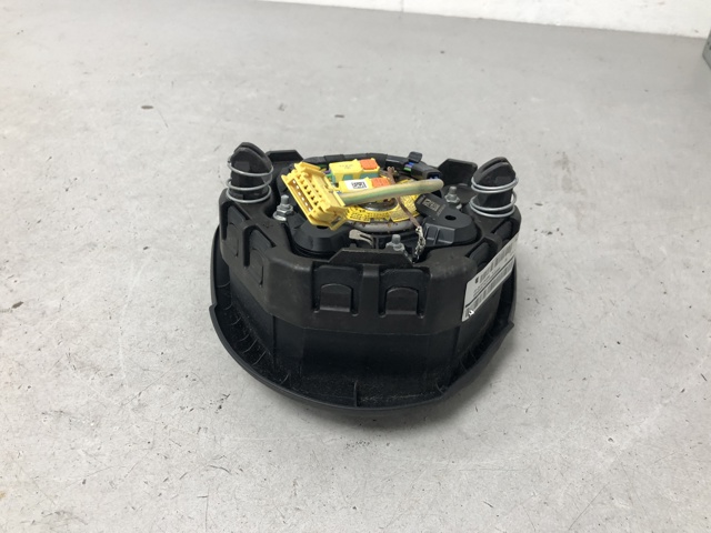 Подушка безпеки водія A0008602800 MERCEDES