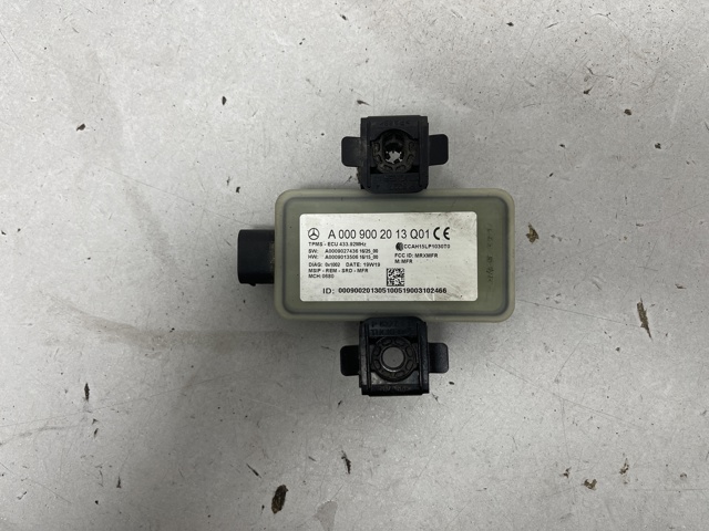 Блок системи контролю тиску в шинах A0009002013 MERCEDES