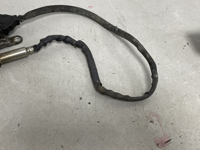 Датчик оксидів азоту NOX, задній A0009058111 MERCEDES