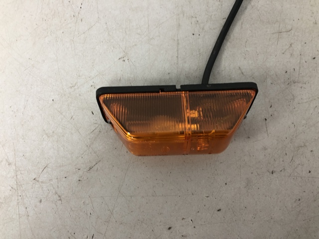 Покажчик повороту крила A0018204921 MERCEDES