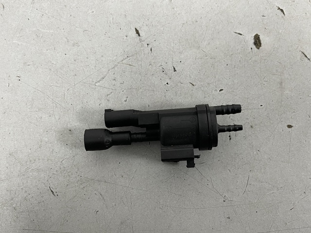 Клапан електропневматичний A0025407097 MERCEDES