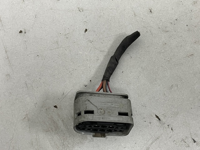 Дріт фари A0525455626 MERCEDES