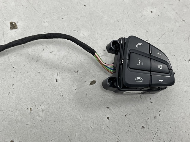 Блок кнопкових перемикачів кермового колеса A0999050600 MERCEDES