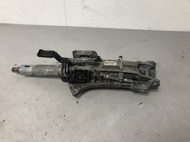 Колонка рульова A2054604116 MERCEDES