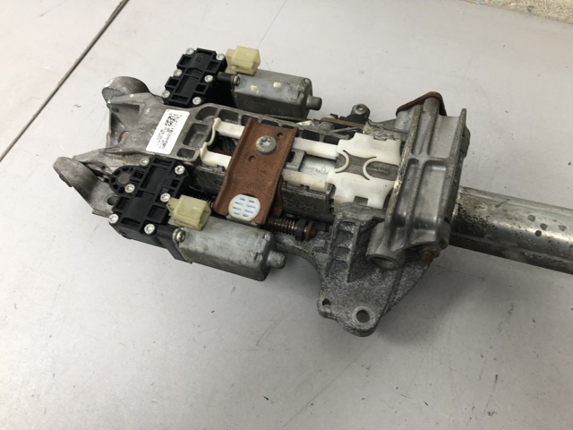 Колонка рульова A2054608701 MERCEDES
