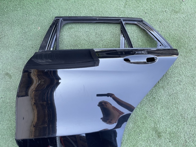 Двері задні, ліві A2057300305 MERCEDES