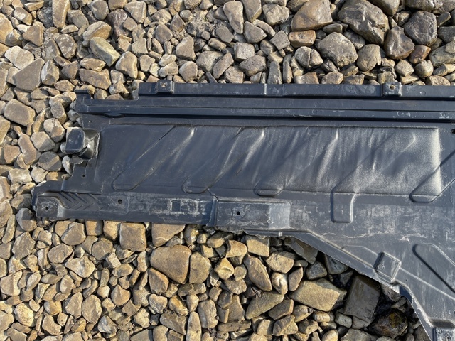 Захист днища, правий A2136806407 MERCEDES