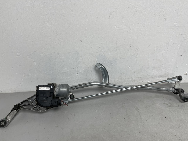 Трапеція склоочисника A2138207902 MERCEDES
