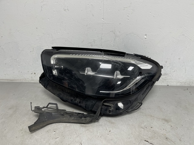 Фара дальнього світла в зборі A2139066308 MERCEDES