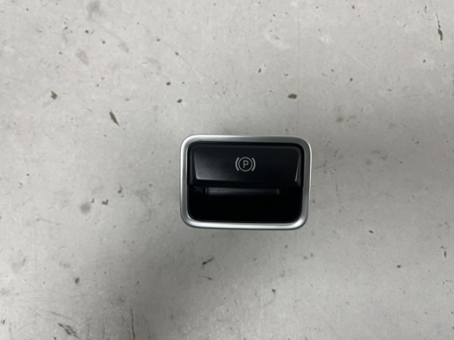 Блок кнопок центральної консолі A2229050106 MERCEDES