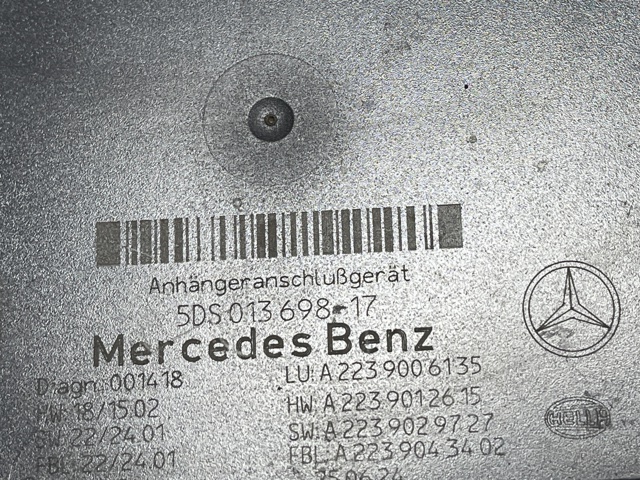 Блок керування фаркопом A2239006135 MERCEDES