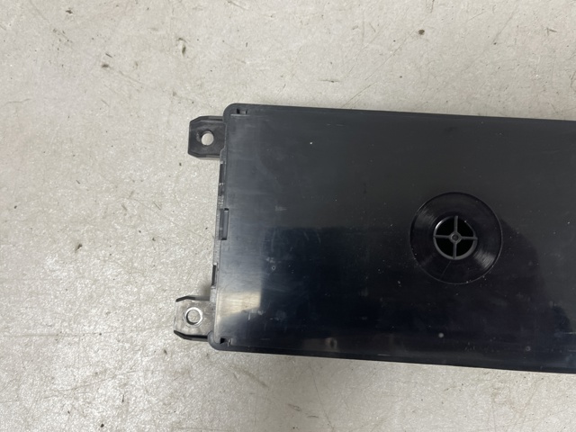 Станція для бездротової зарядки A2239009237 MERCEDES