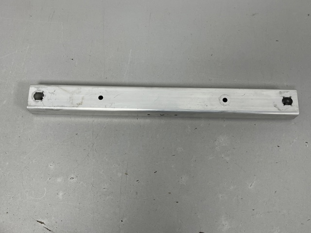 Кузовна розпірка A2976280300 MERCEDES