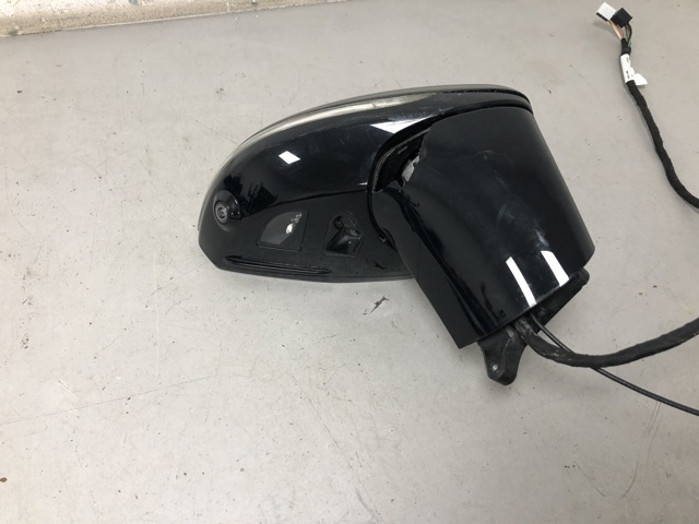 Корпус дзеркала заднього виду, правий A2978107801 MERCEDES