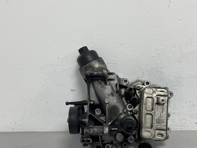 Корпус масляного фільтра A6541800010 MERCEDES