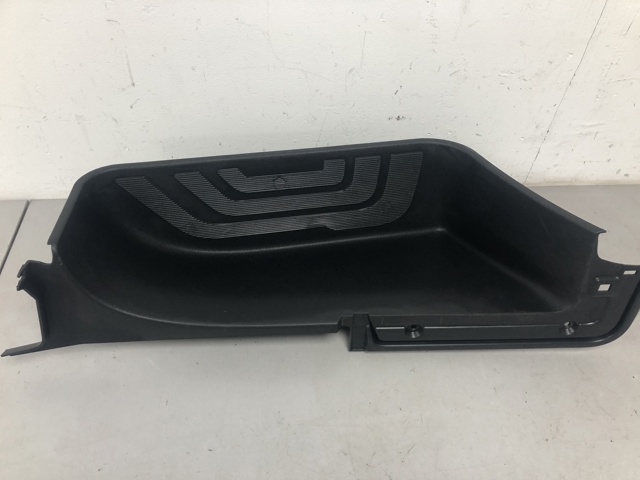 Накладка на поріг ліва A9106860100 MERCEDES