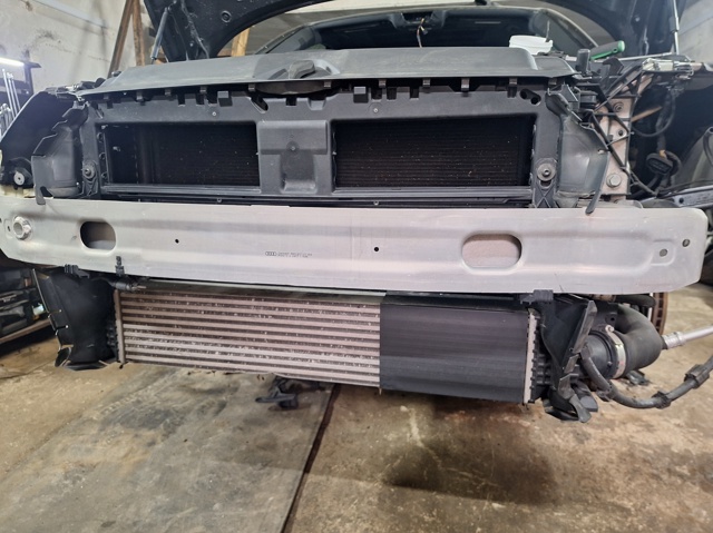 Установча панель передня 8W0805594 VAG
