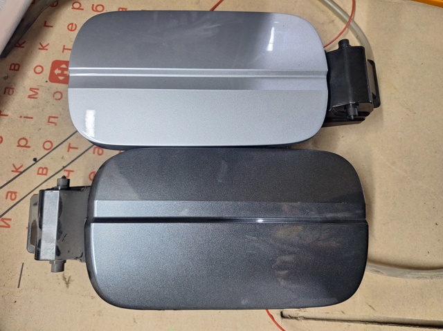 Горловина бензобака 8W0809906 VAG