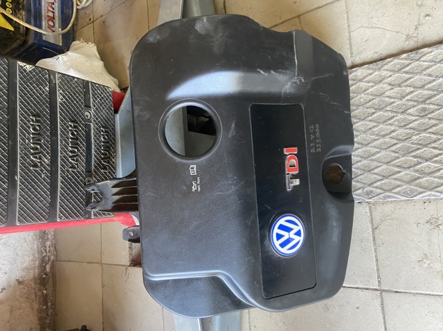 Екран двигуна 7M3103925B VAG