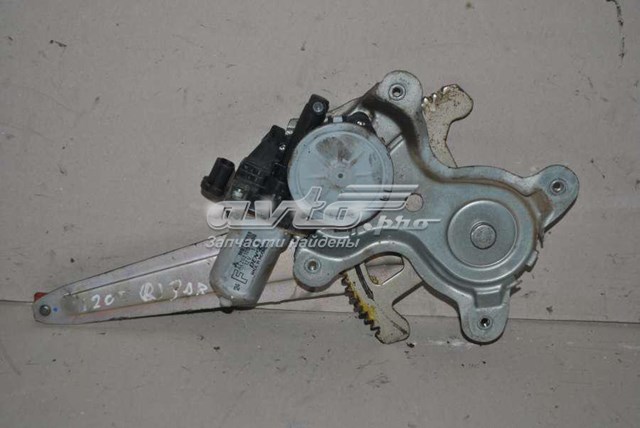 Мотор склопідйомника водійських дверей MN182351 MITSUBISHI