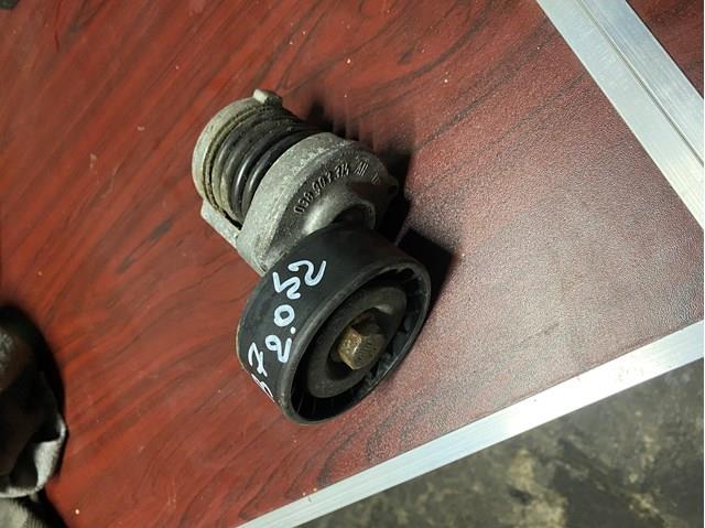 Натягувач приводного ременя 038903315AH VAG