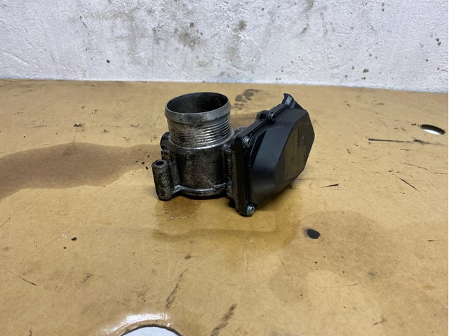 Заслінка повітряна 03L128063AF VAG