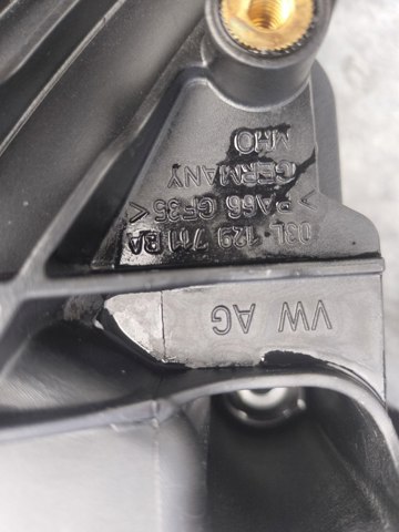 Колектор впускний 03L129711BA VAG