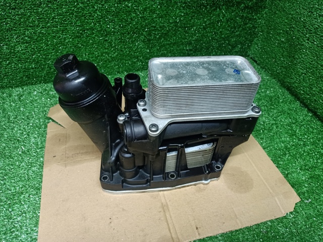 Корпус масляного фільтра 11428507697 BMW