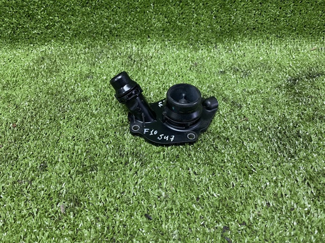 Корпус термостата в зборі 11518516203 BMW