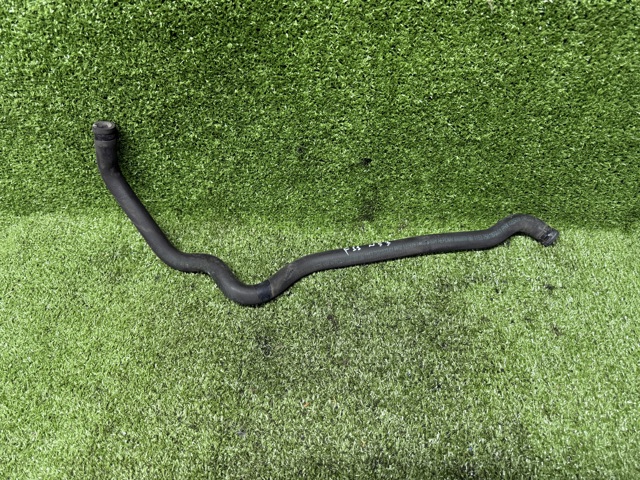 Трубка низького тиску зворотки масляного радіатора 11537581872 BMW