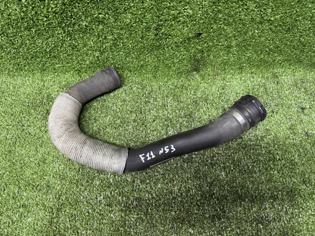 Шланг/патрубок радіатора охолодження, нижній 11537581942 BMW